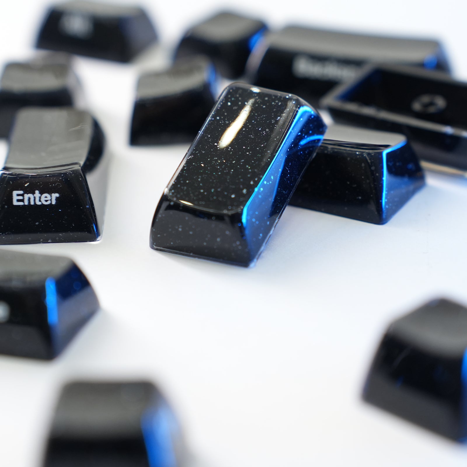 ATTACK SHARK SK03 136 toetsen, kristallen keycaps, ASA-profiel, ANSI/ISO